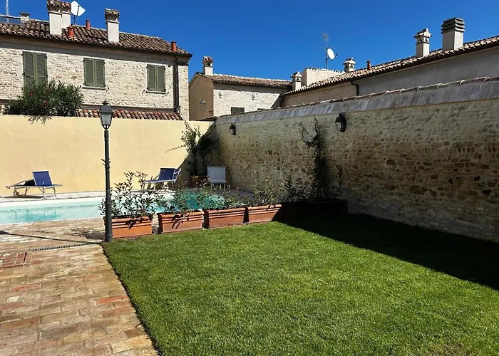 In A Village With Swimming Pool * Pesaro